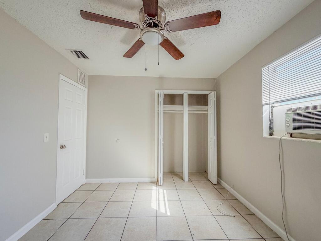 FRESHWATER ADD TO WPB - Residential Lease