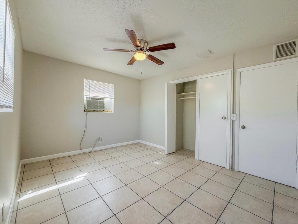 FRESHWATER ADD TO WPB - Residential Lease