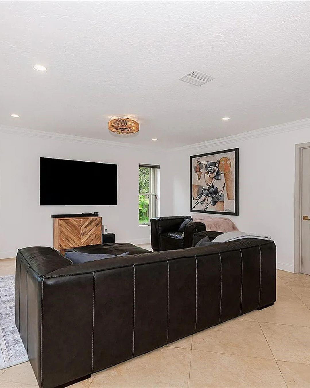 3610 Washington Lane