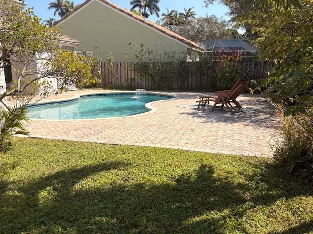 Embassy Lakes - Residential