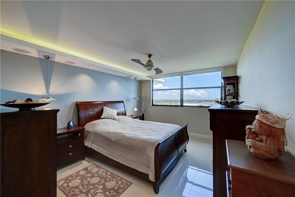 Voyager Condo - Residential