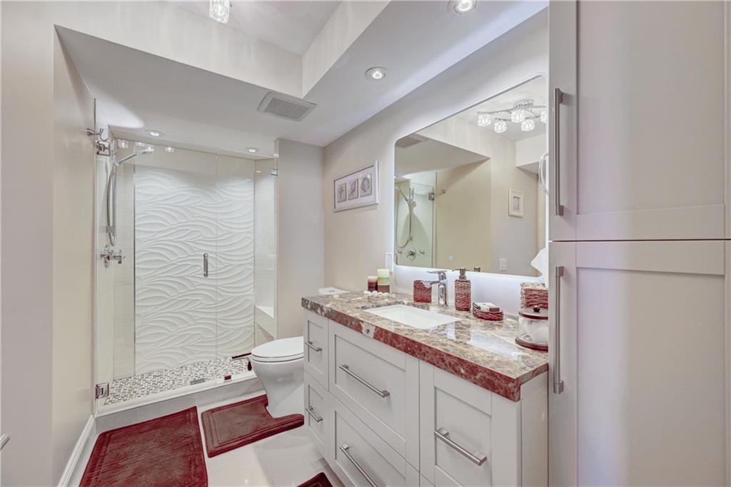 Voyager Condo - Residential