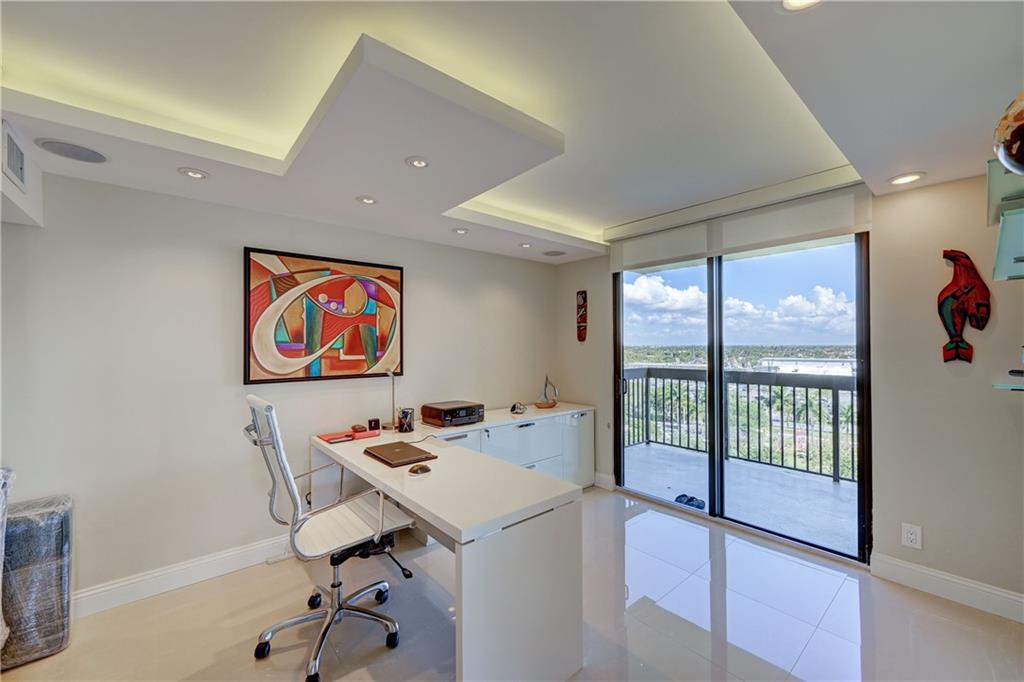 Voyager Condo - Residential