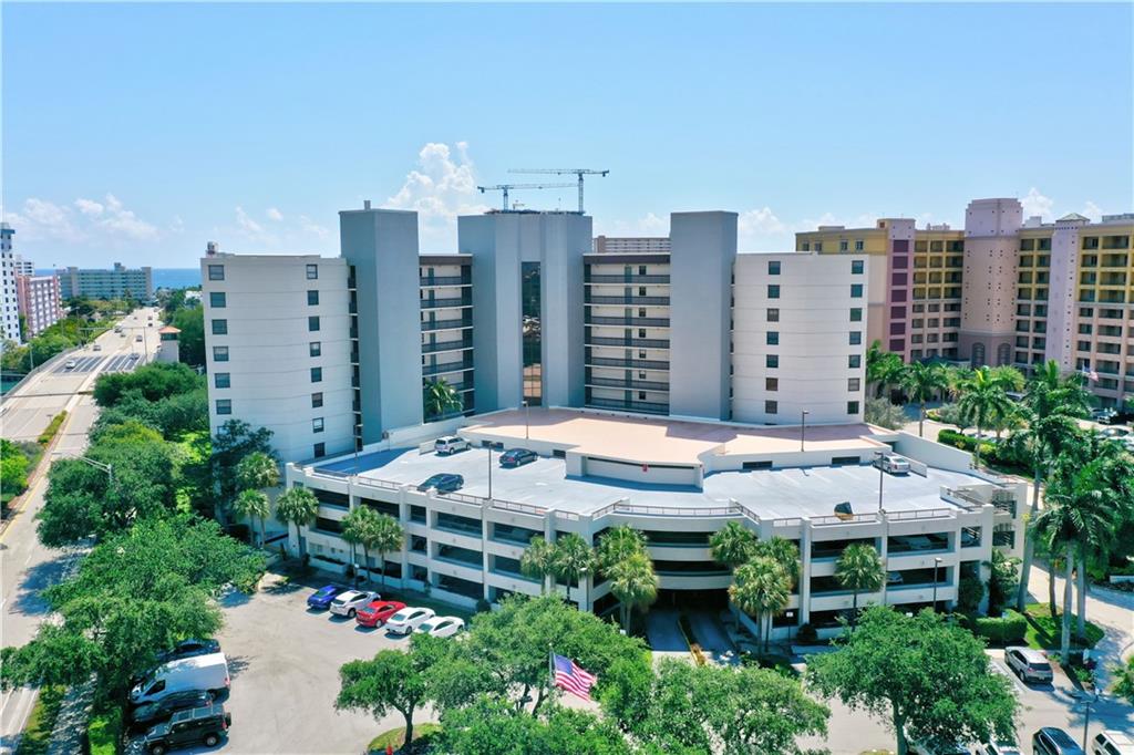 Voyager Condo - Residential