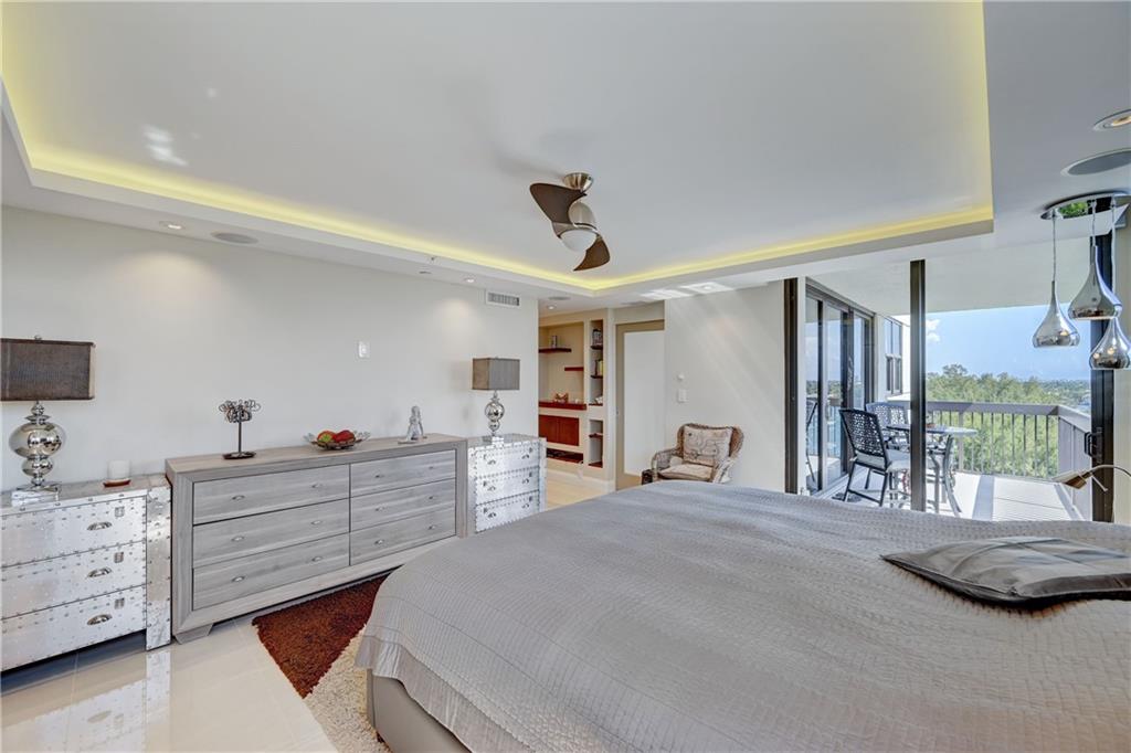 Voyager Condo - Residential
