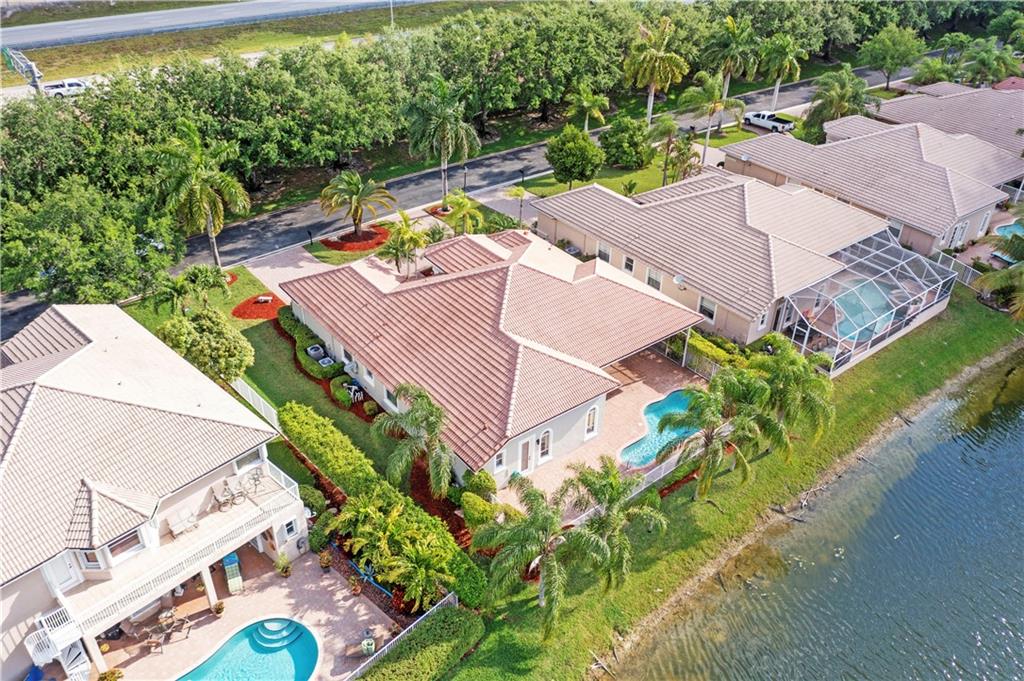 Grand Reserve - Residential