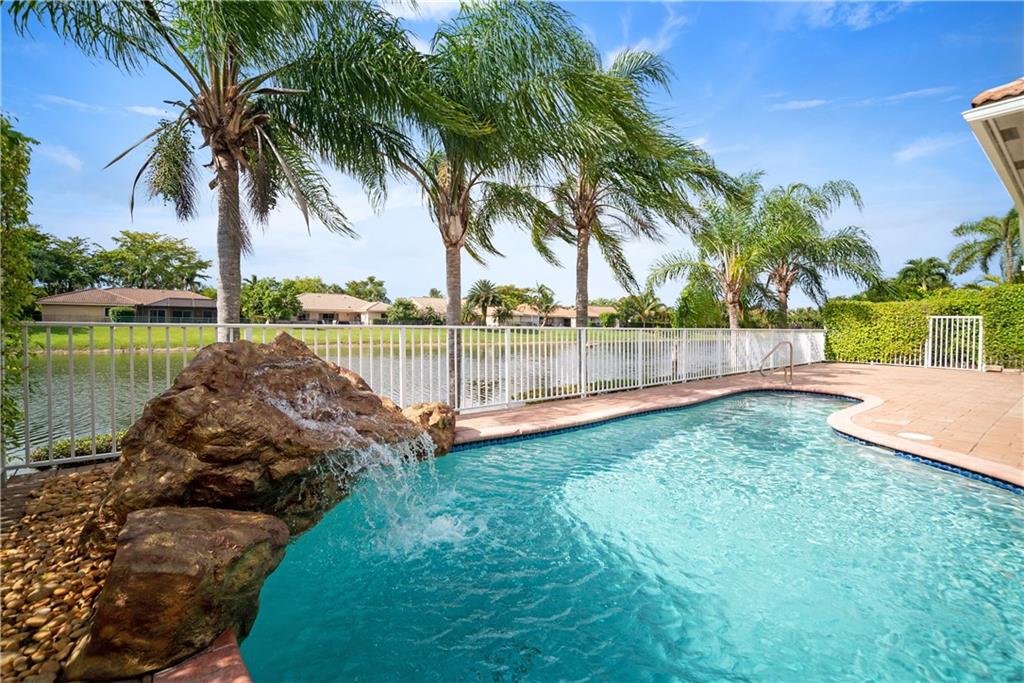 Grand Reserve - Residential