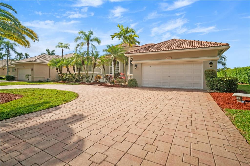 Grand Reserve - Residential