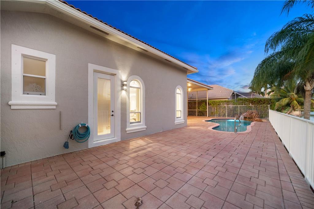 Grand Reserve - Residential