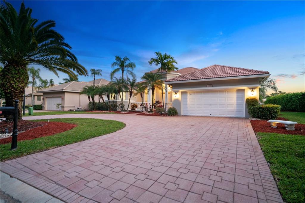 Grand Reserve - Residential