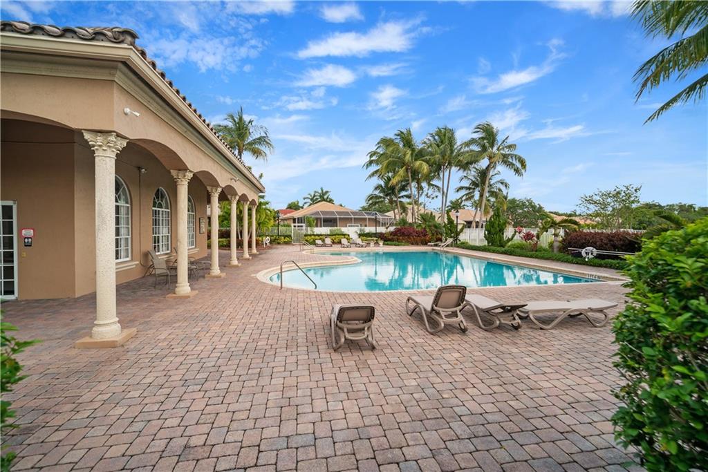 Grand Reserve - Residential