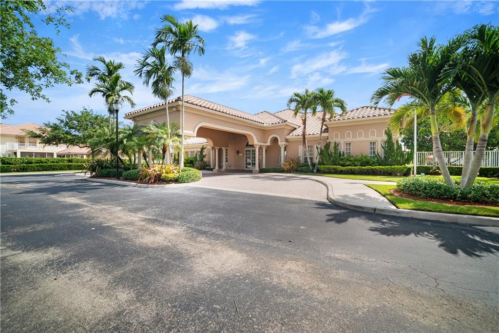 Grand Reserve - Residential