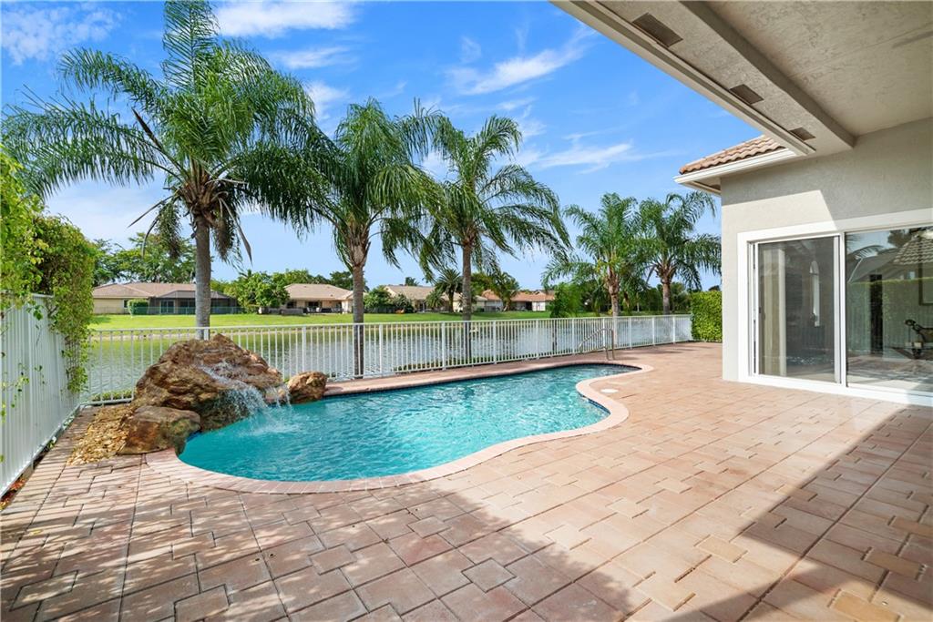 Grand Reserve - Residential