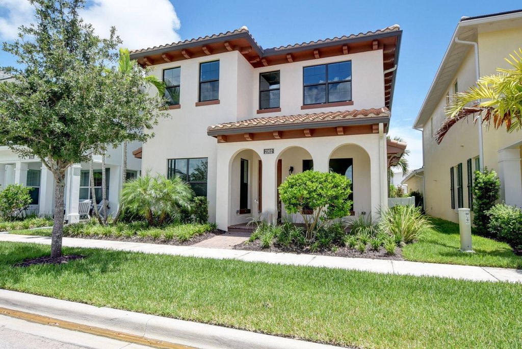 Photo of 2102 Dickens Terrace, Palm Beach Gardens, FL 33418 (MLS # R11122188)