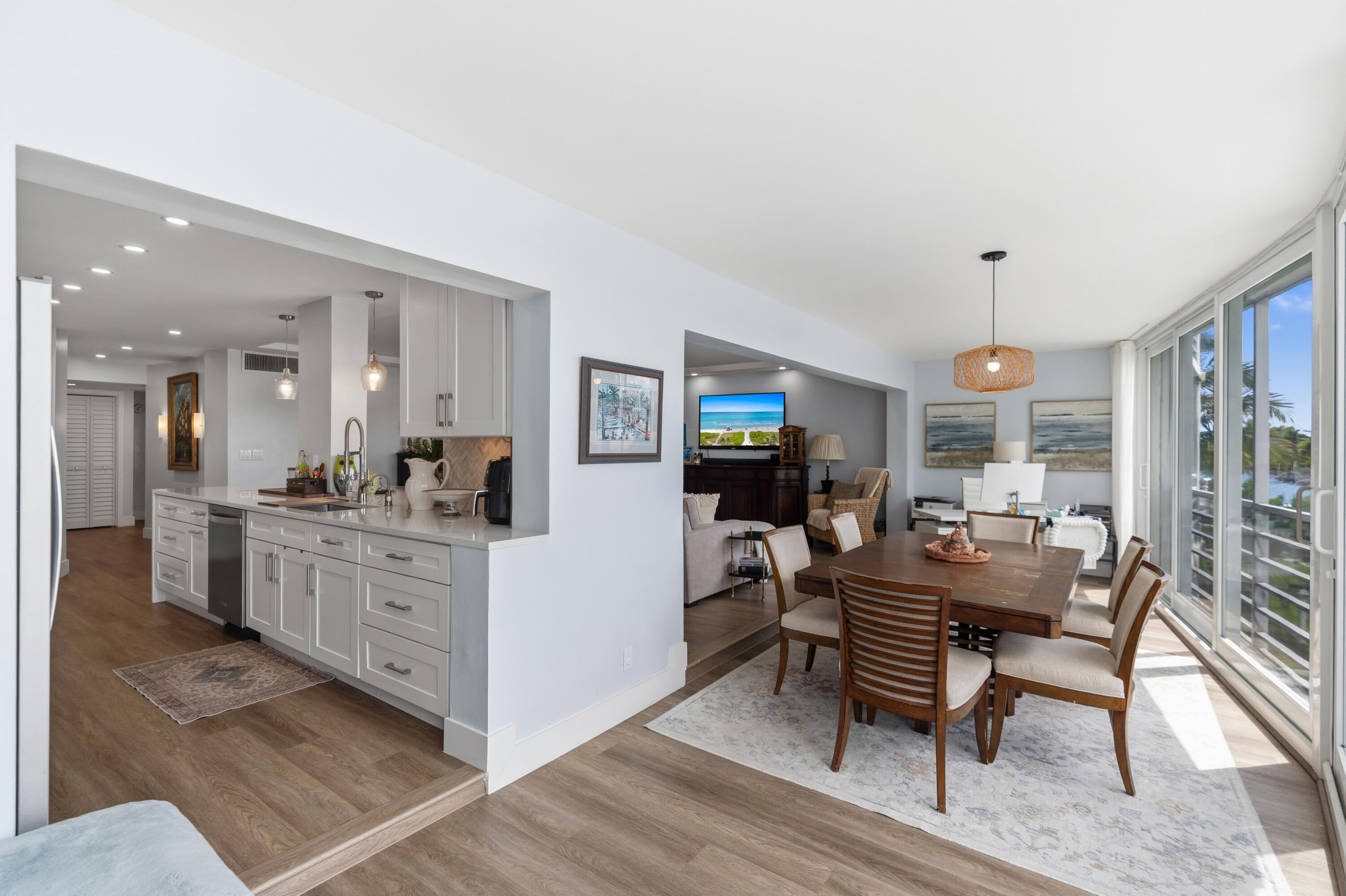 3050 NE 47TH Court 203