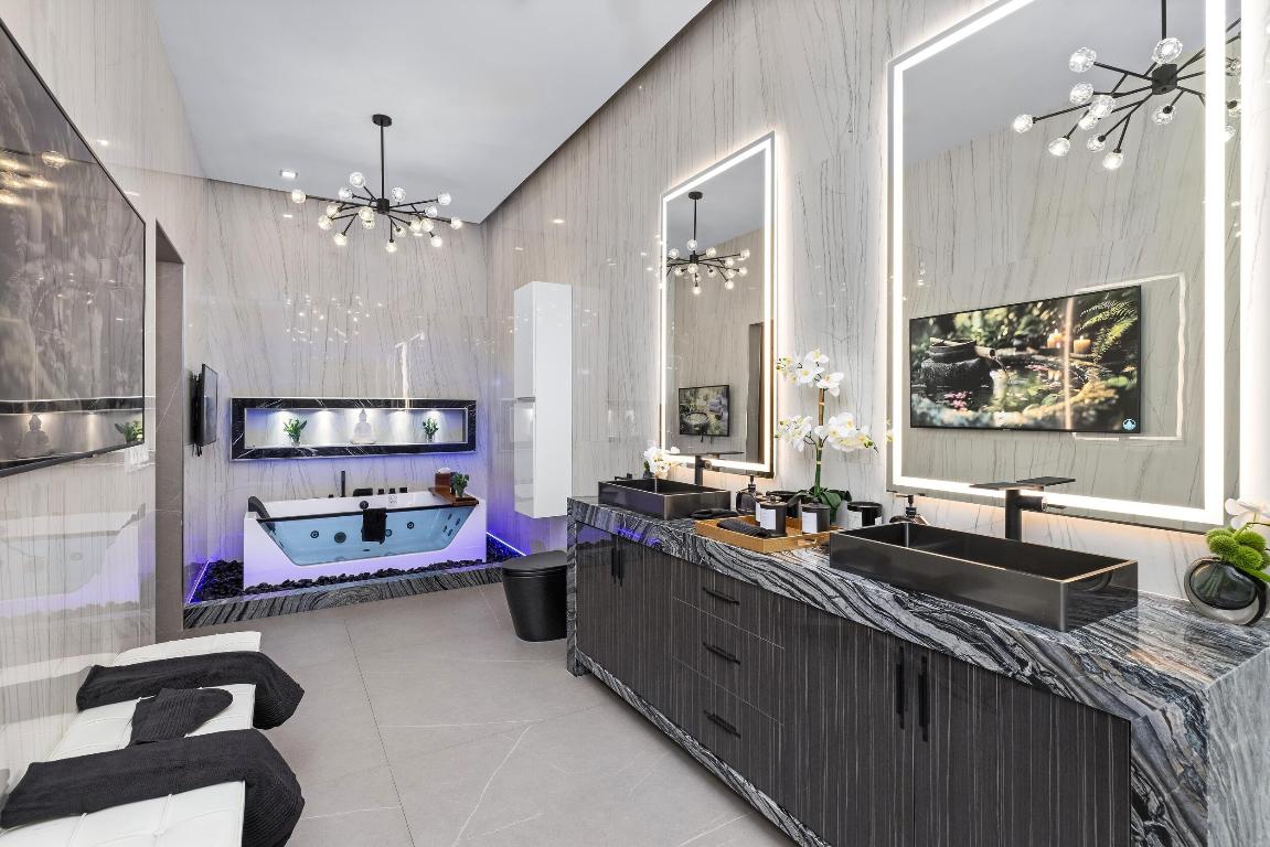 CORAL RIDGE COUNTRY CLUB - Residential