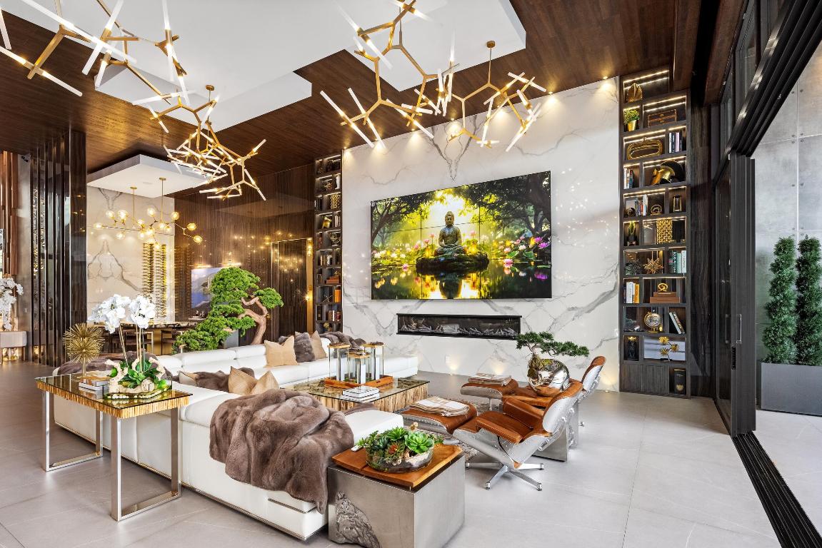 CORAL RIDGE COUNTRY CLUB - Residential