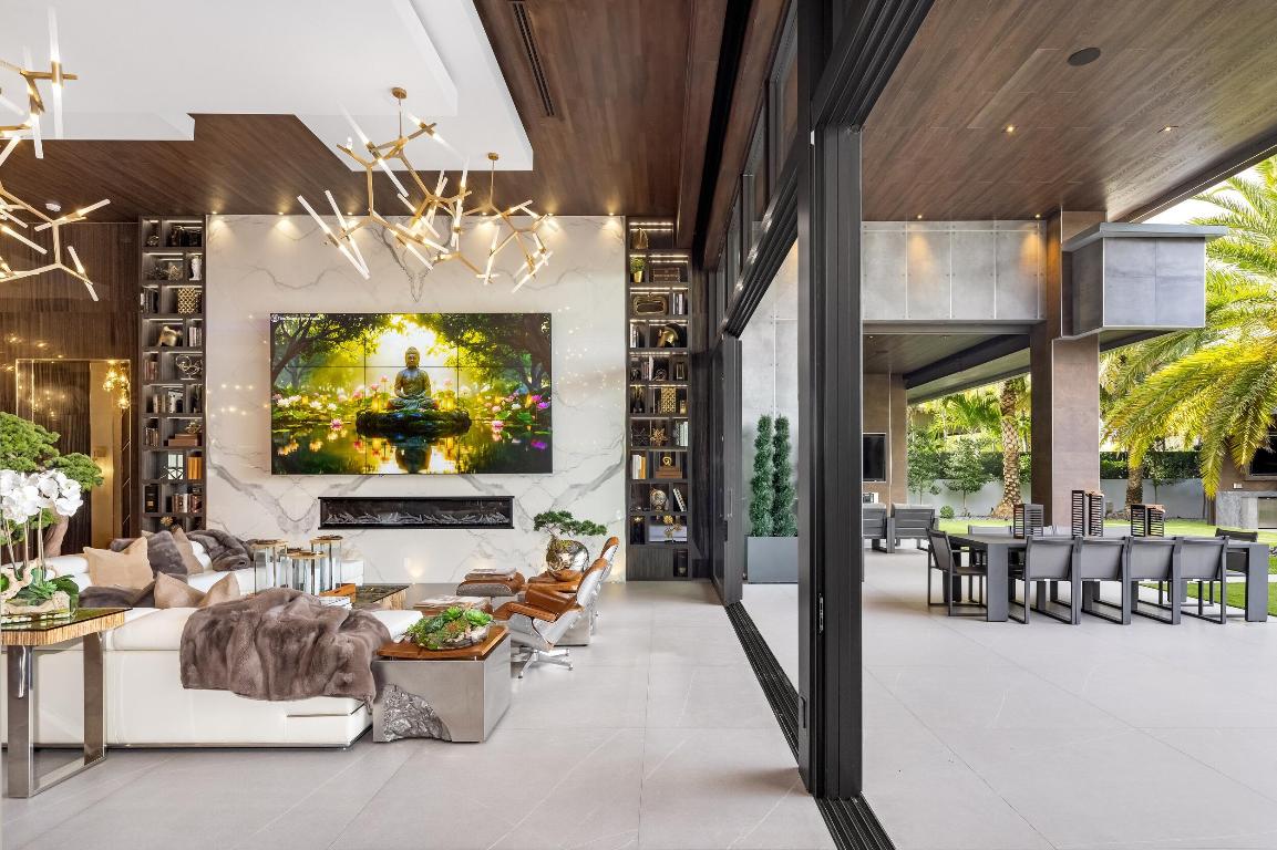 CORAL RIDGE COUNTRY CLUB - Residential