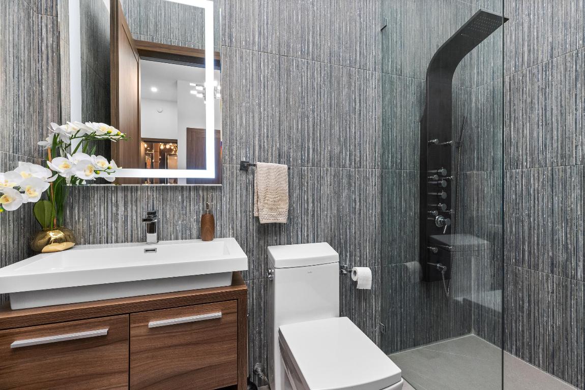 CORAL RIDGE COUNTRY CLUB - Residential