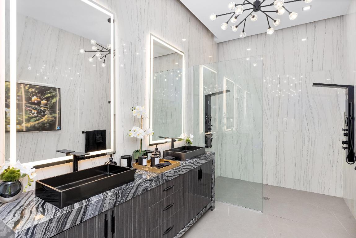 CORAL RIDGE COUNTRY CLUB - Residential