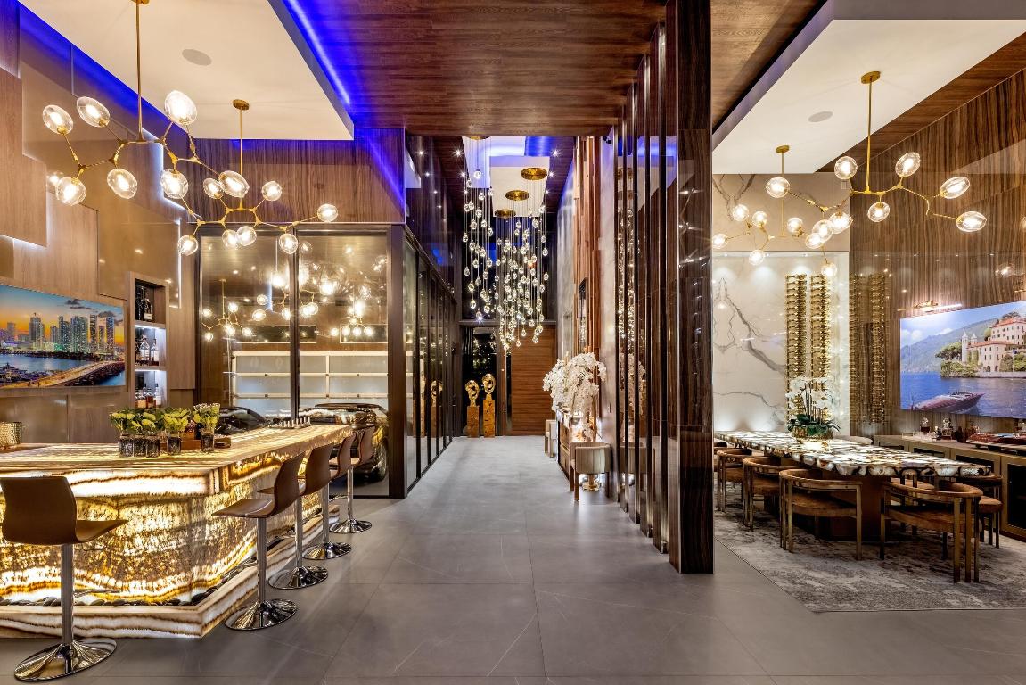 CORAL RIDGE COUNTRY CLUB - Residential