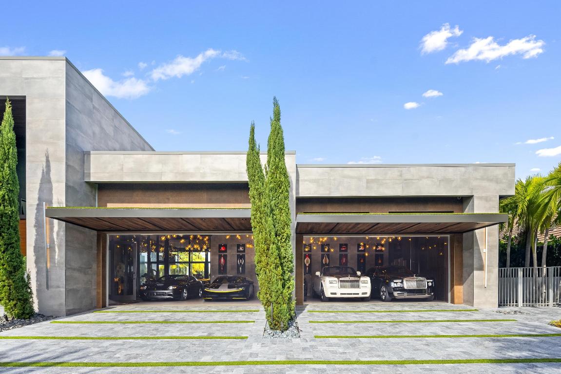 CORAL RIDGE COUNTRY CLUB - Residential