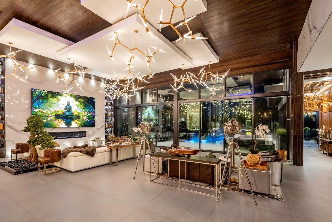 CORAL RIDGE COUNTRY CLUB - Residential