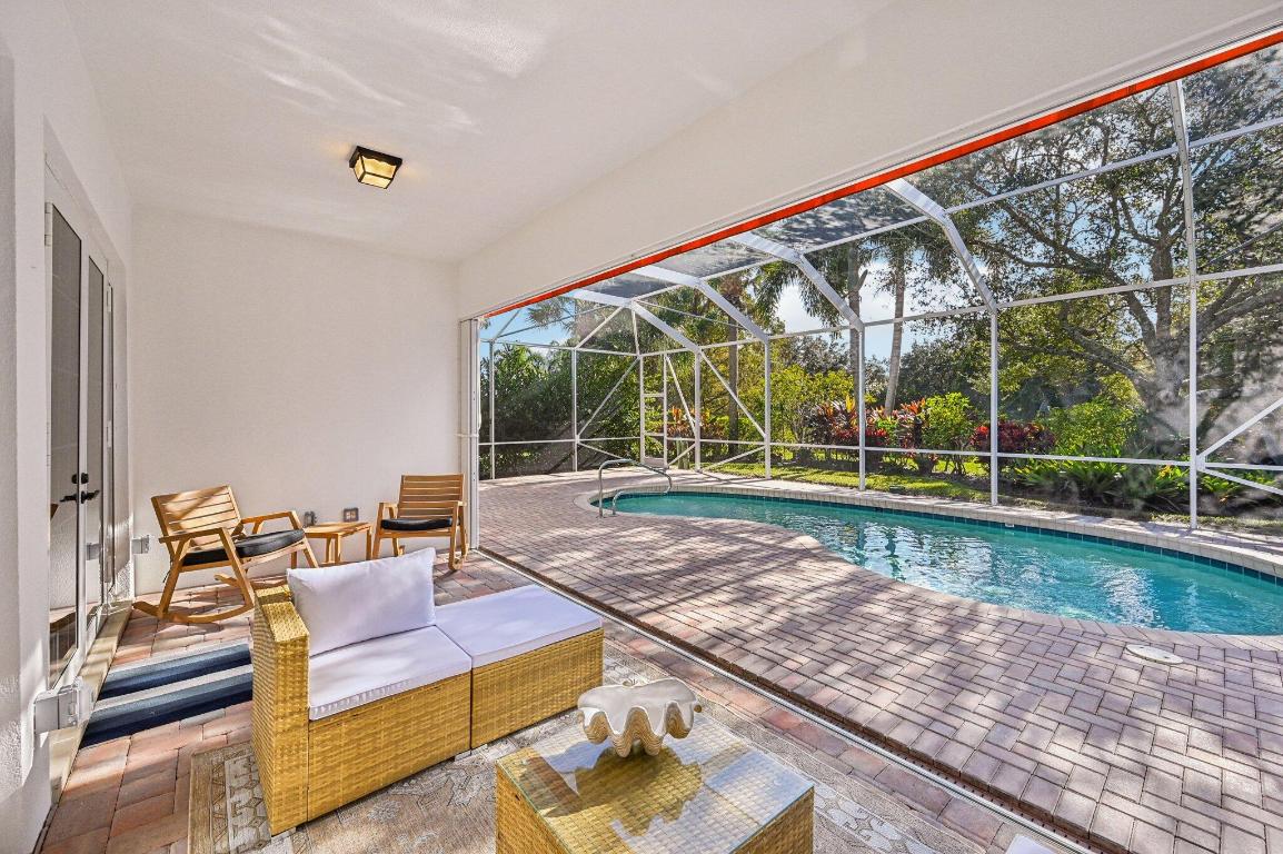 CARLETON OAKS - Residential