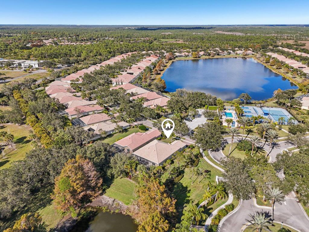 CARLETON OAKS - Residential