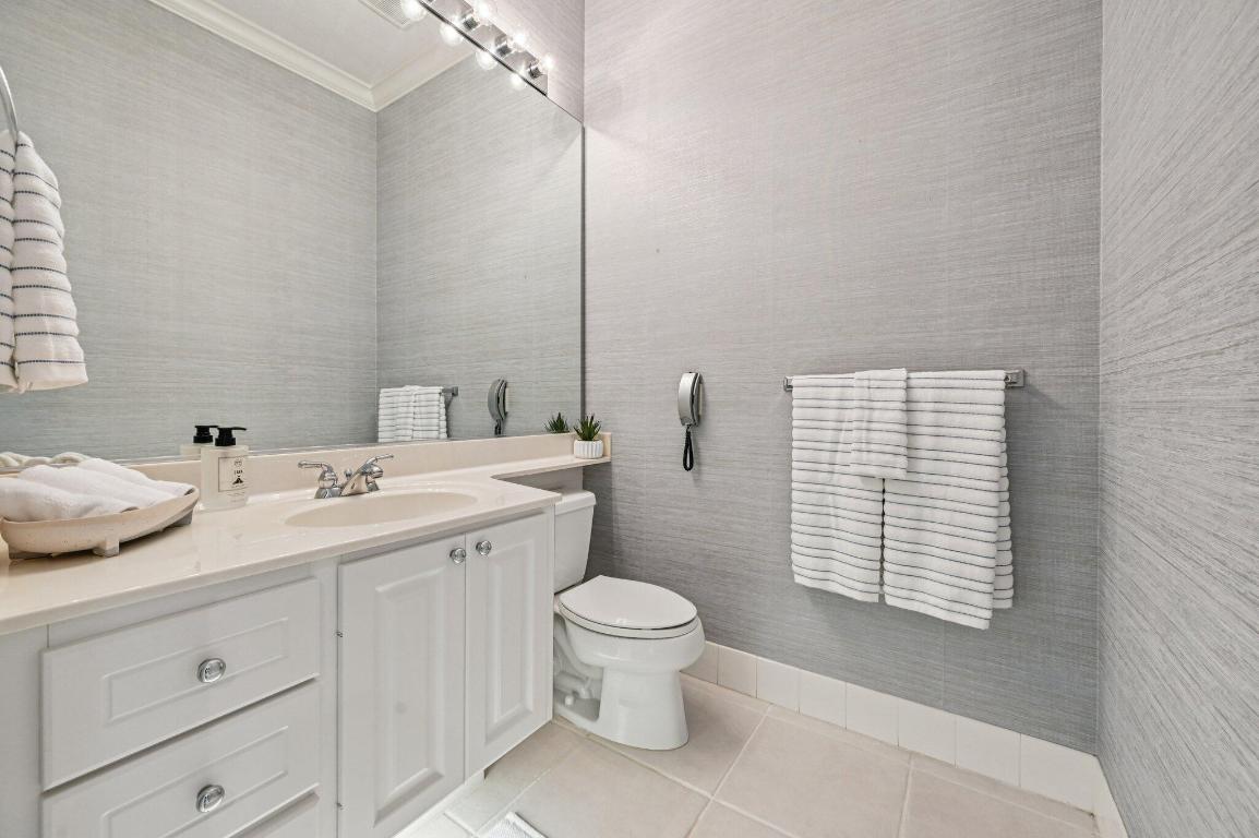 CARLETON OAKS - Residential