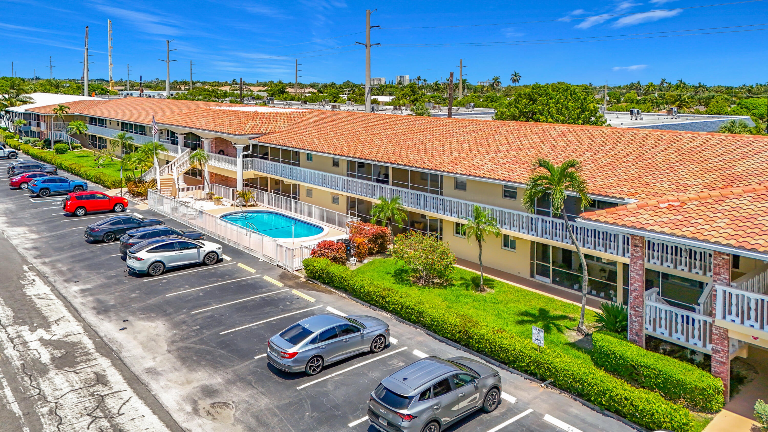 2121 NE 68th Street 109