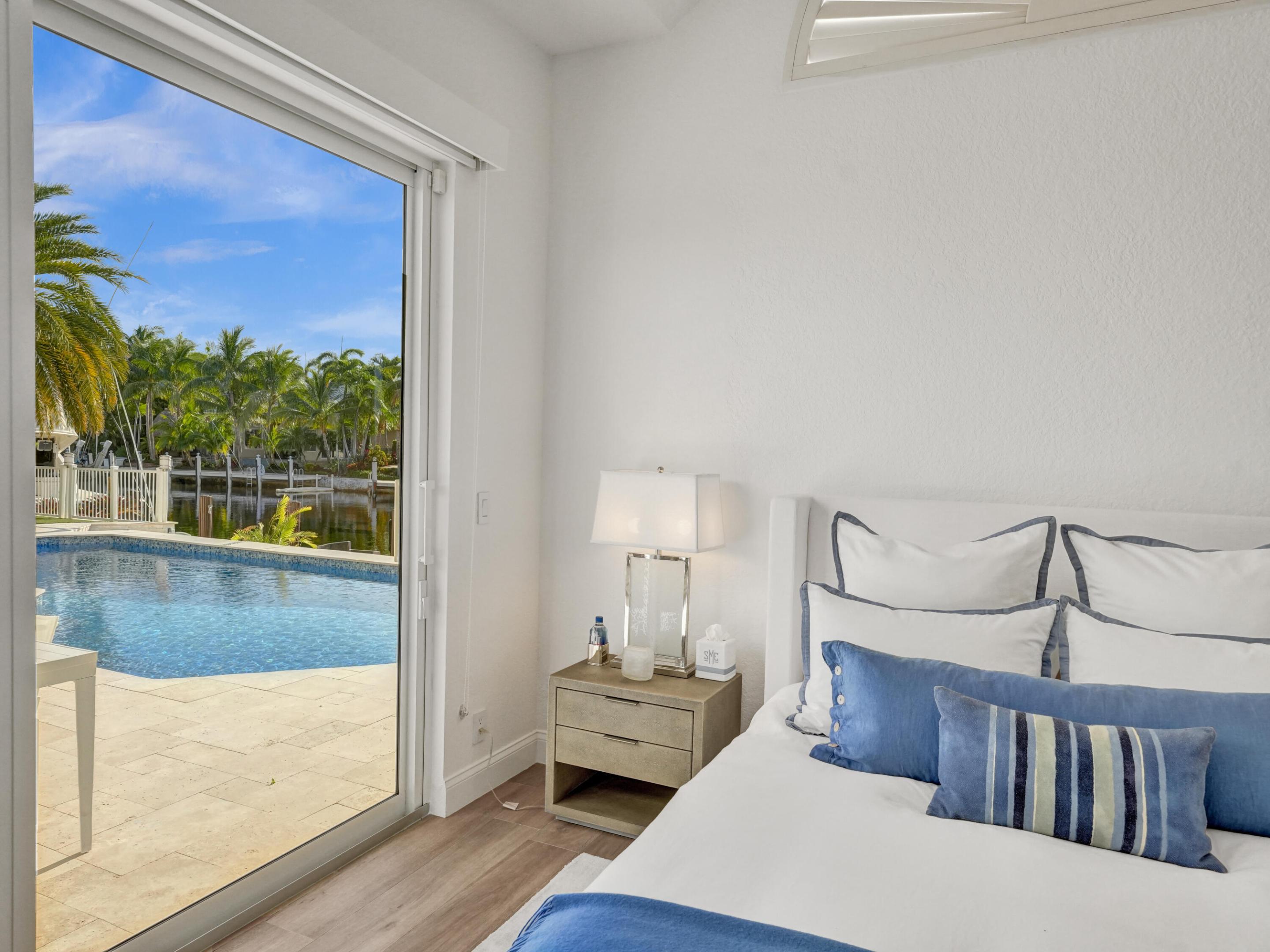 VENETIAN ISLES 1ST SEC - Residential