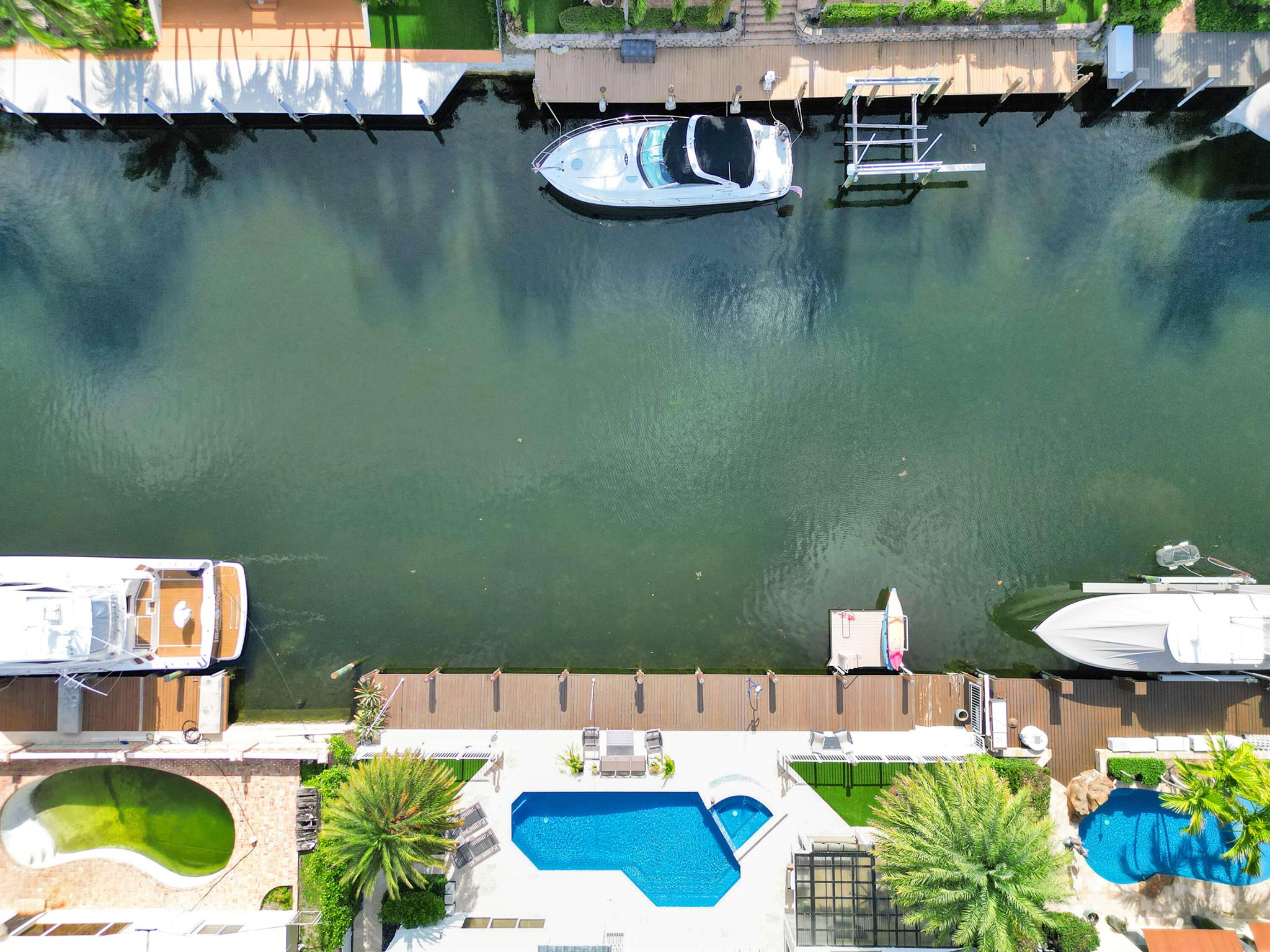 VENETIAN ISLES 1ST SEC - Residential