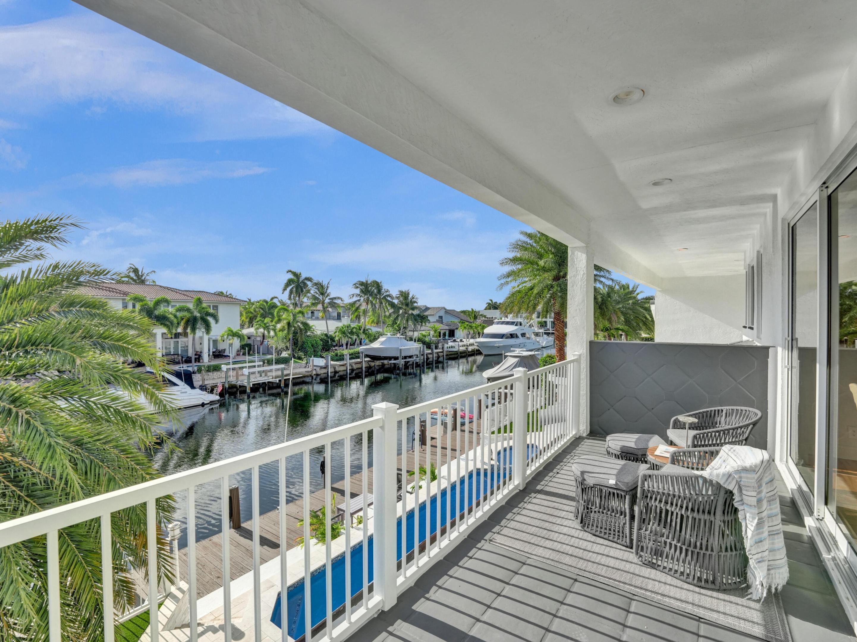 VENETIAN ISLES 1ST SEC - Residential