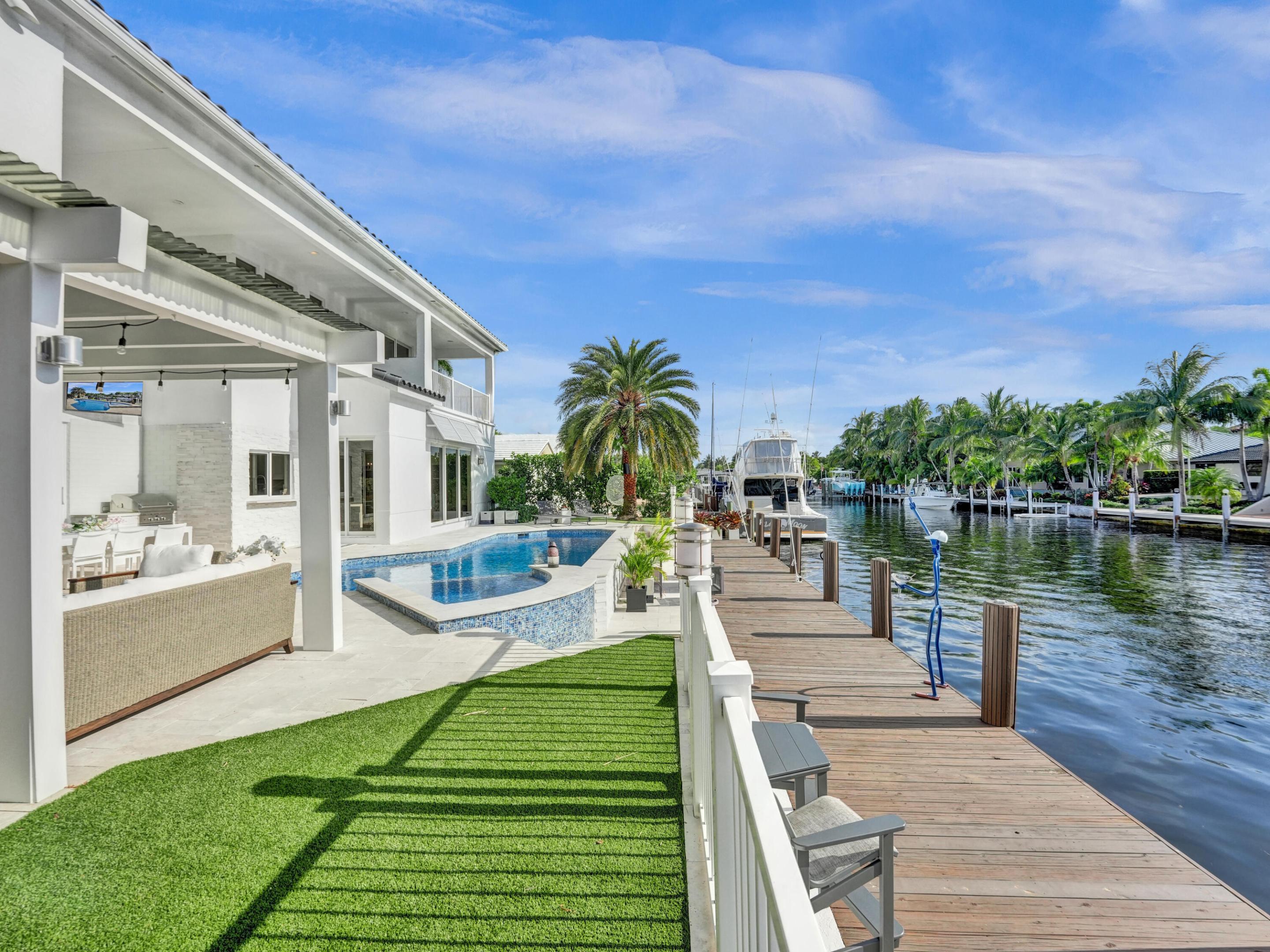 VENETIAN ISLES 1ST SEC - Residential