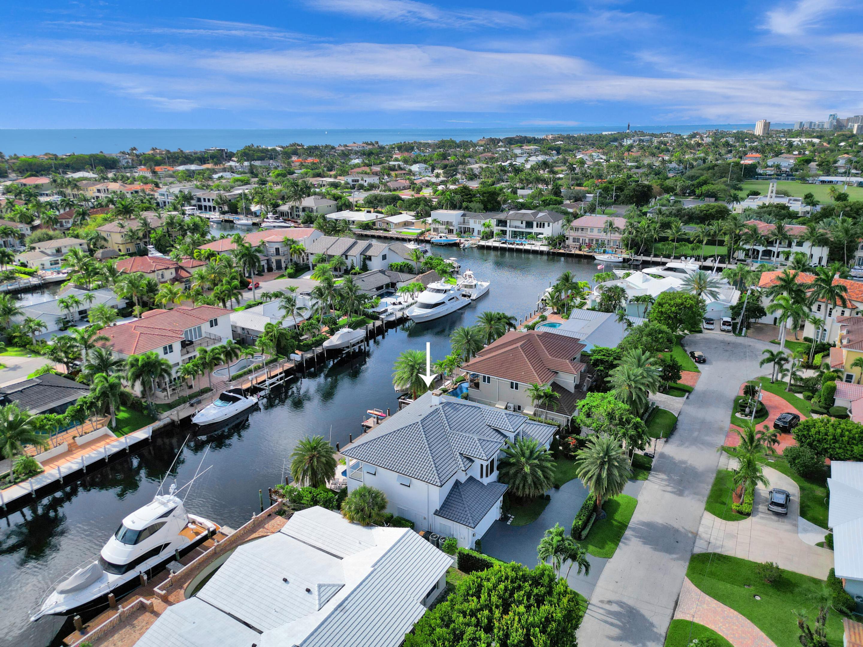 VENETIAN ISLES 1ST SEC - Residential