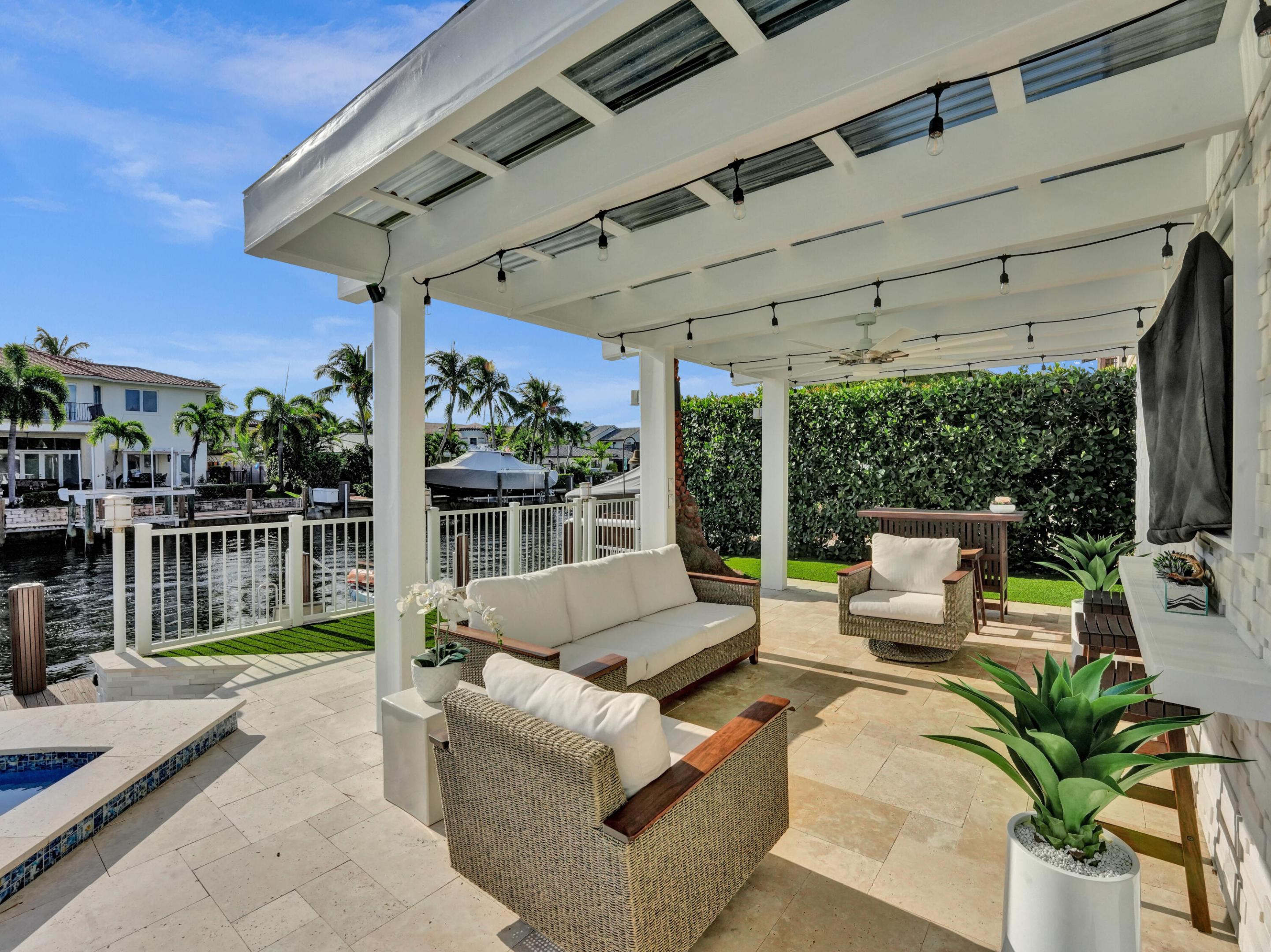 VENETIAN ISLES 1ST SEC - Residential