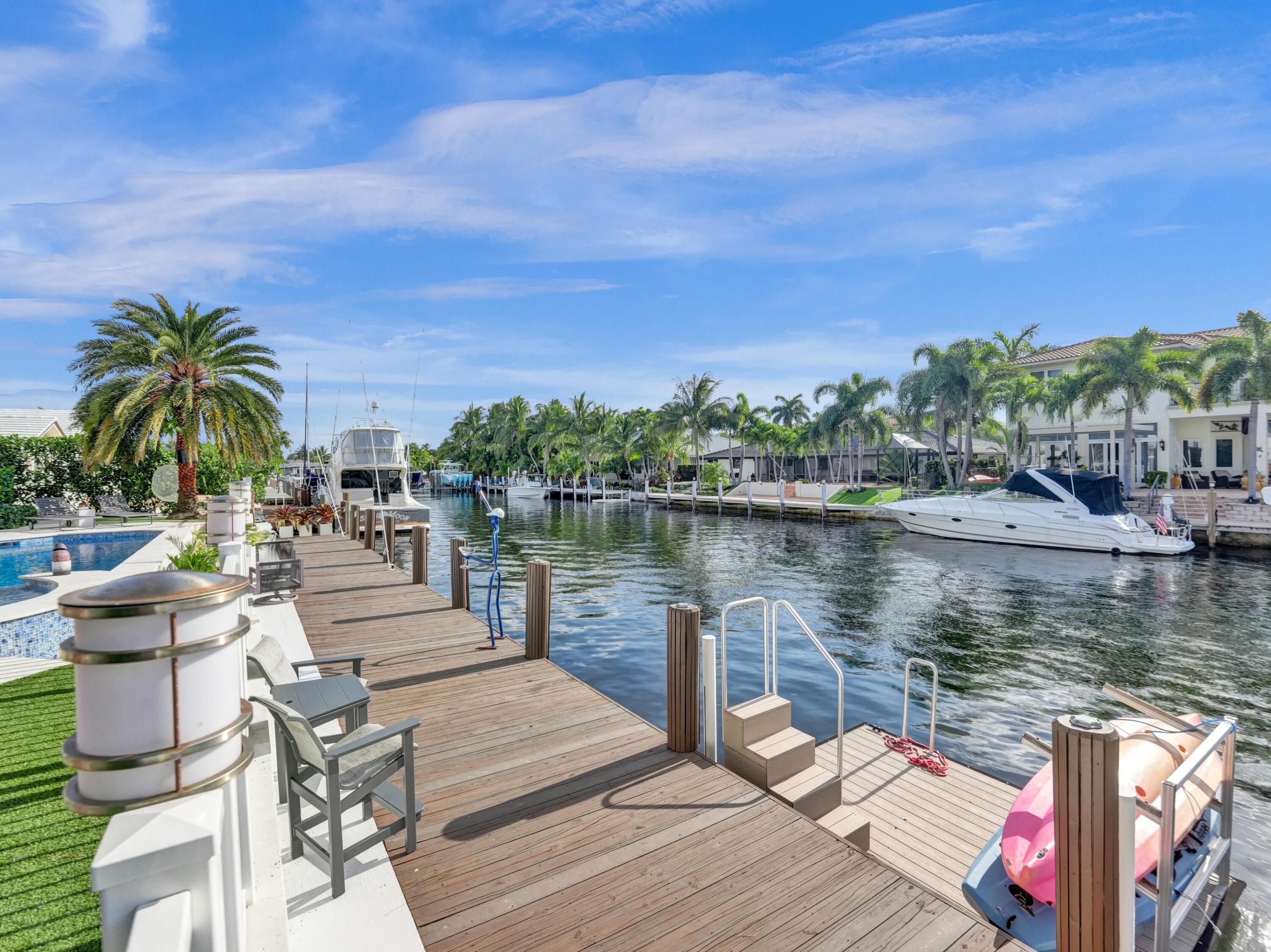 VENETIAN ISLES 1ST SEC - Residential