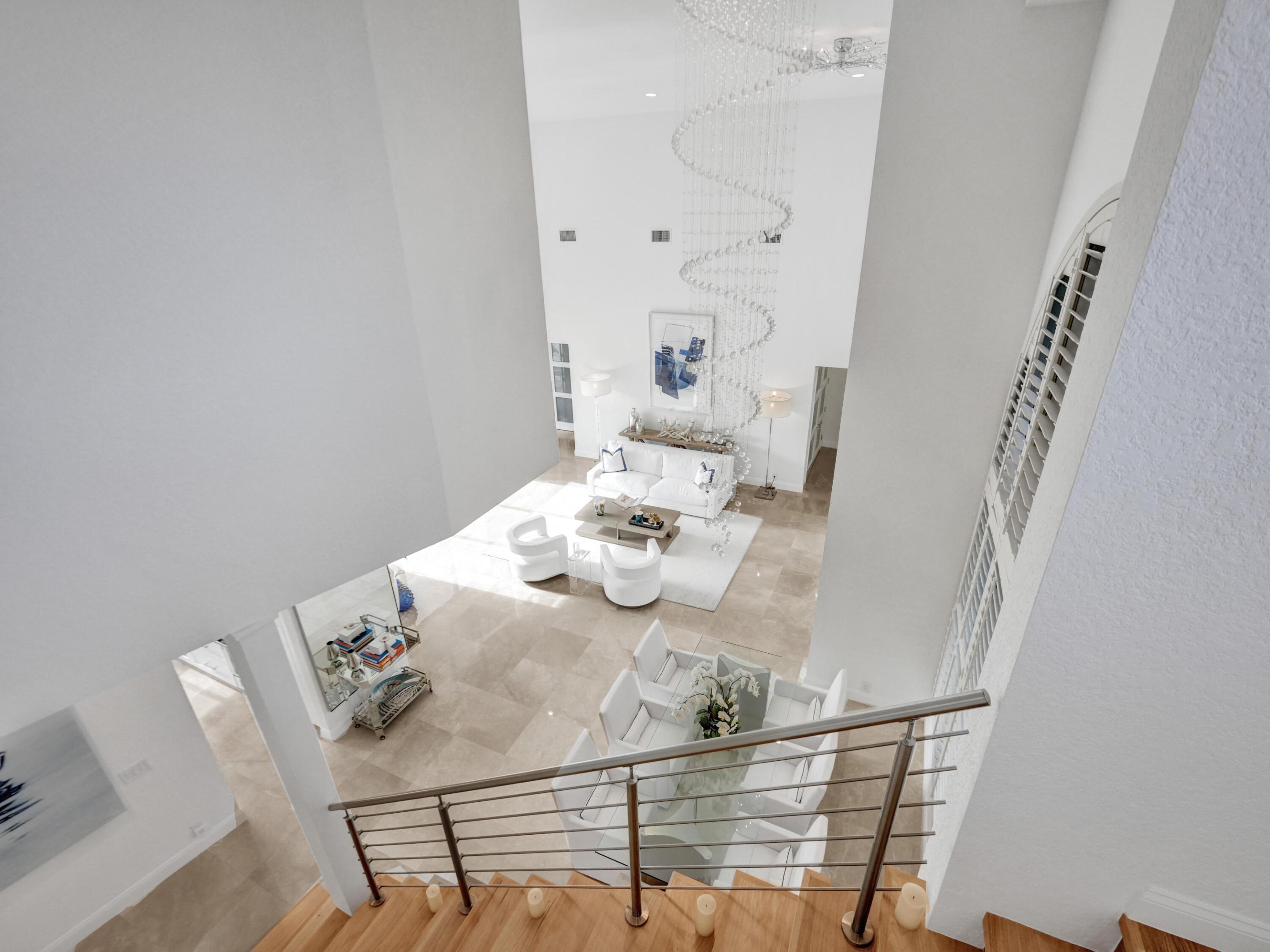 VENETIAN ISLES 1ST SEC - Residential