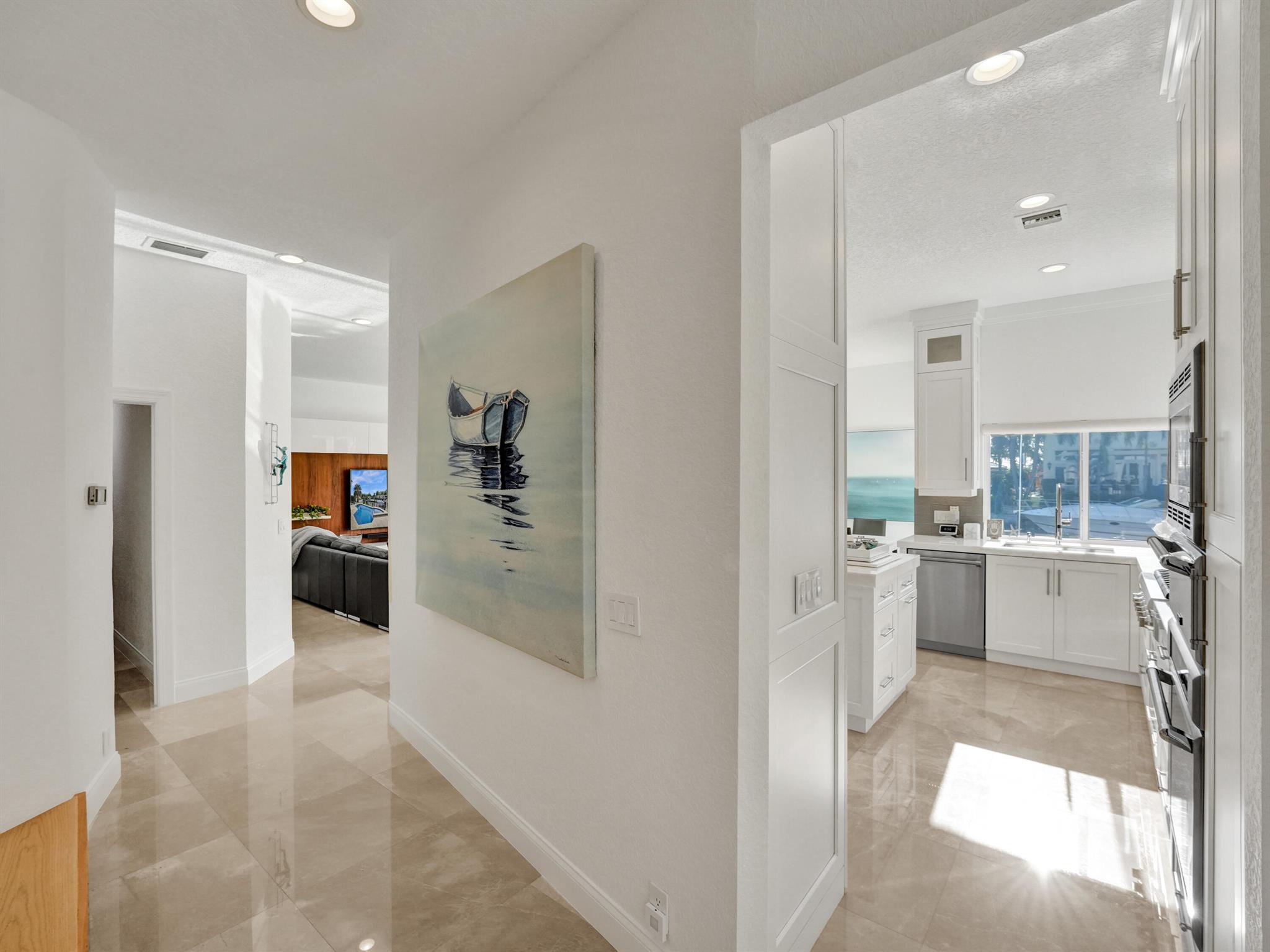 VENETIAN ISLES 1ST SEC - Residential