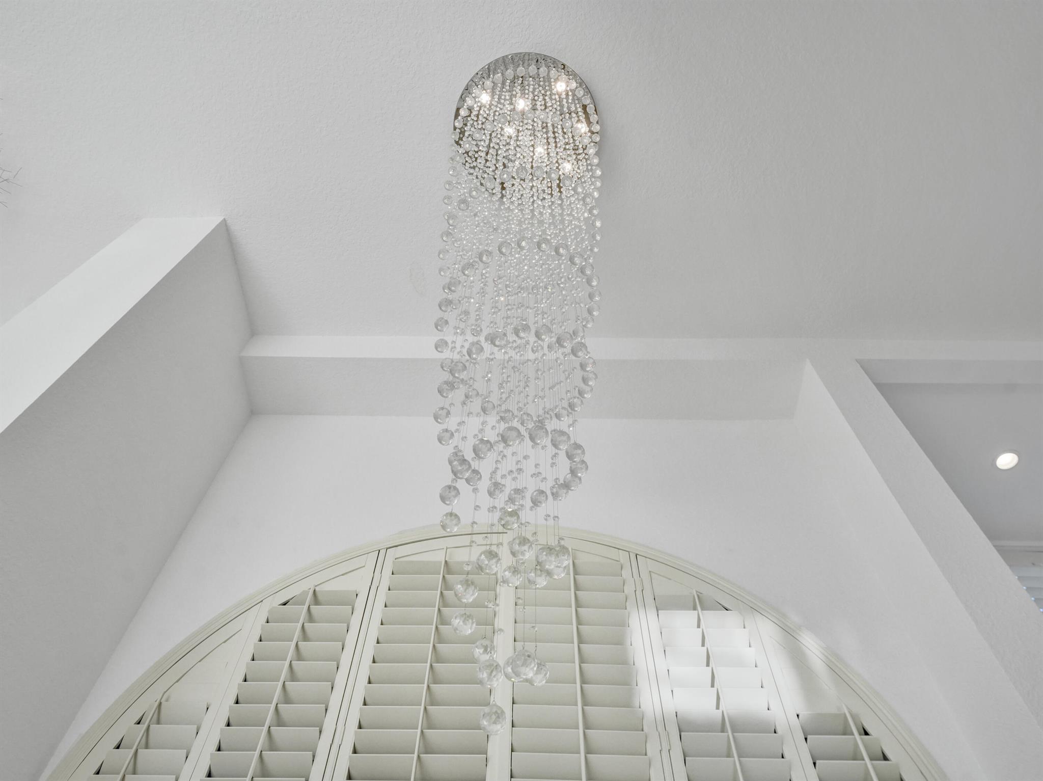 VENETIAN ISLES 1ST SEC - Residential