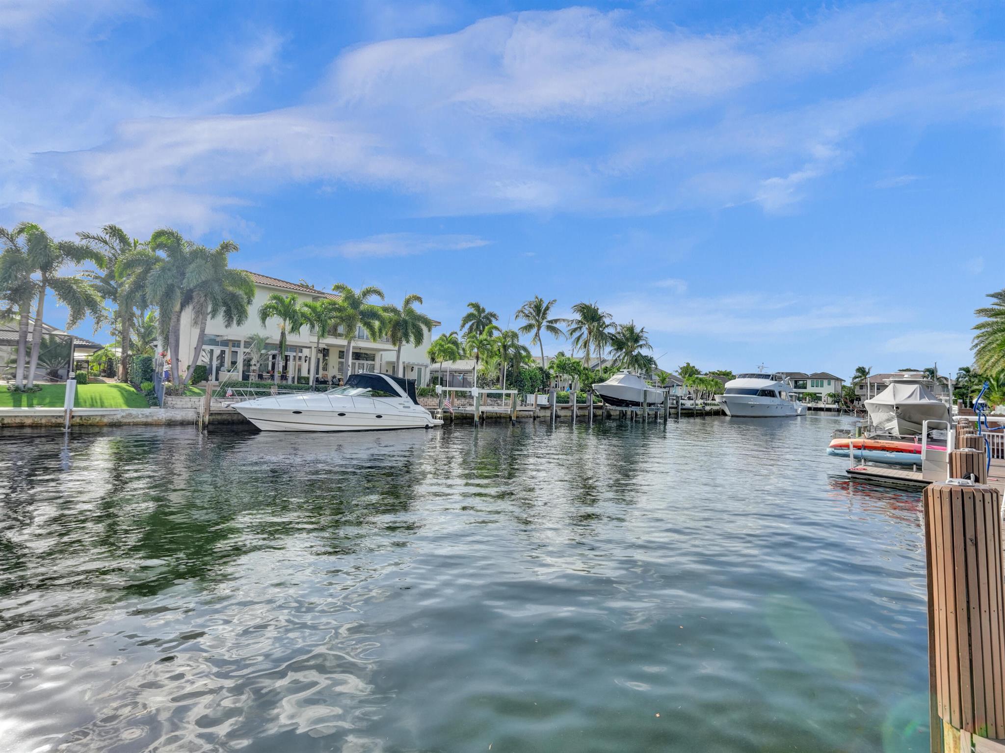 VENETIAN ISLES 1ST SEC - Residential