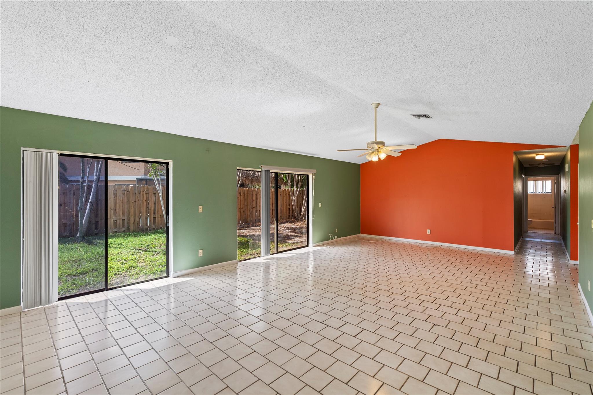 TANGLEWOOD - Residential