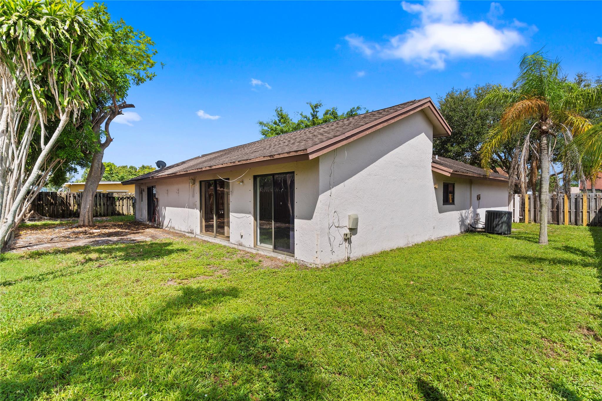 TANGLEWOOD - Residential