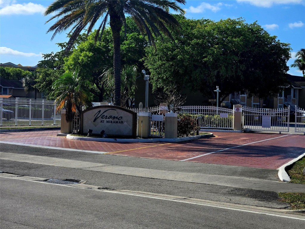 Verano at Miramar - Residential