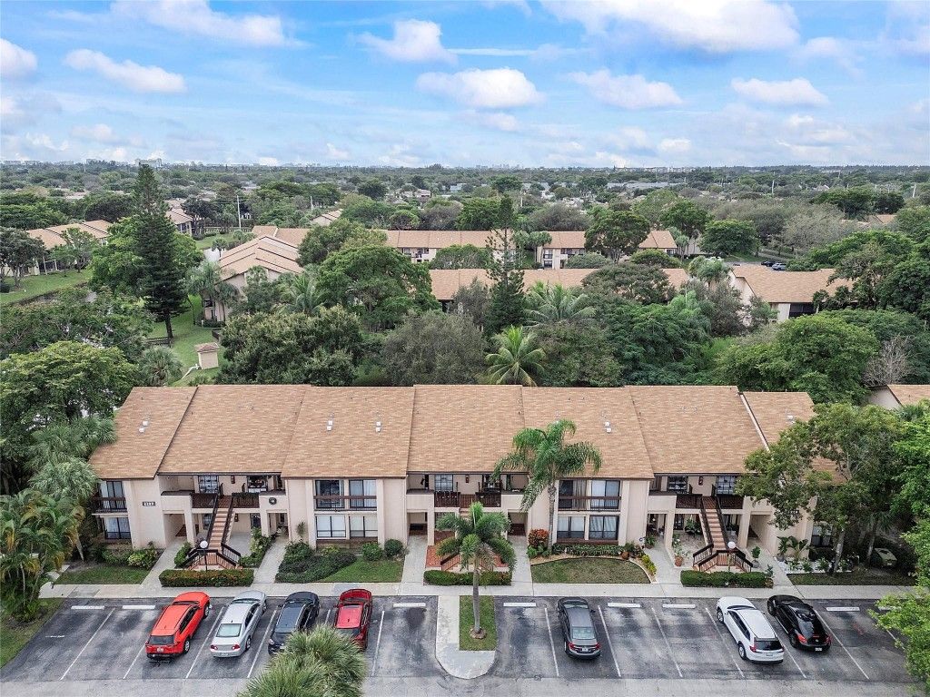 Photo of 2289 SW 15th Street #132, Deerfield Beach, FL 33442 (MLS # F10548367)