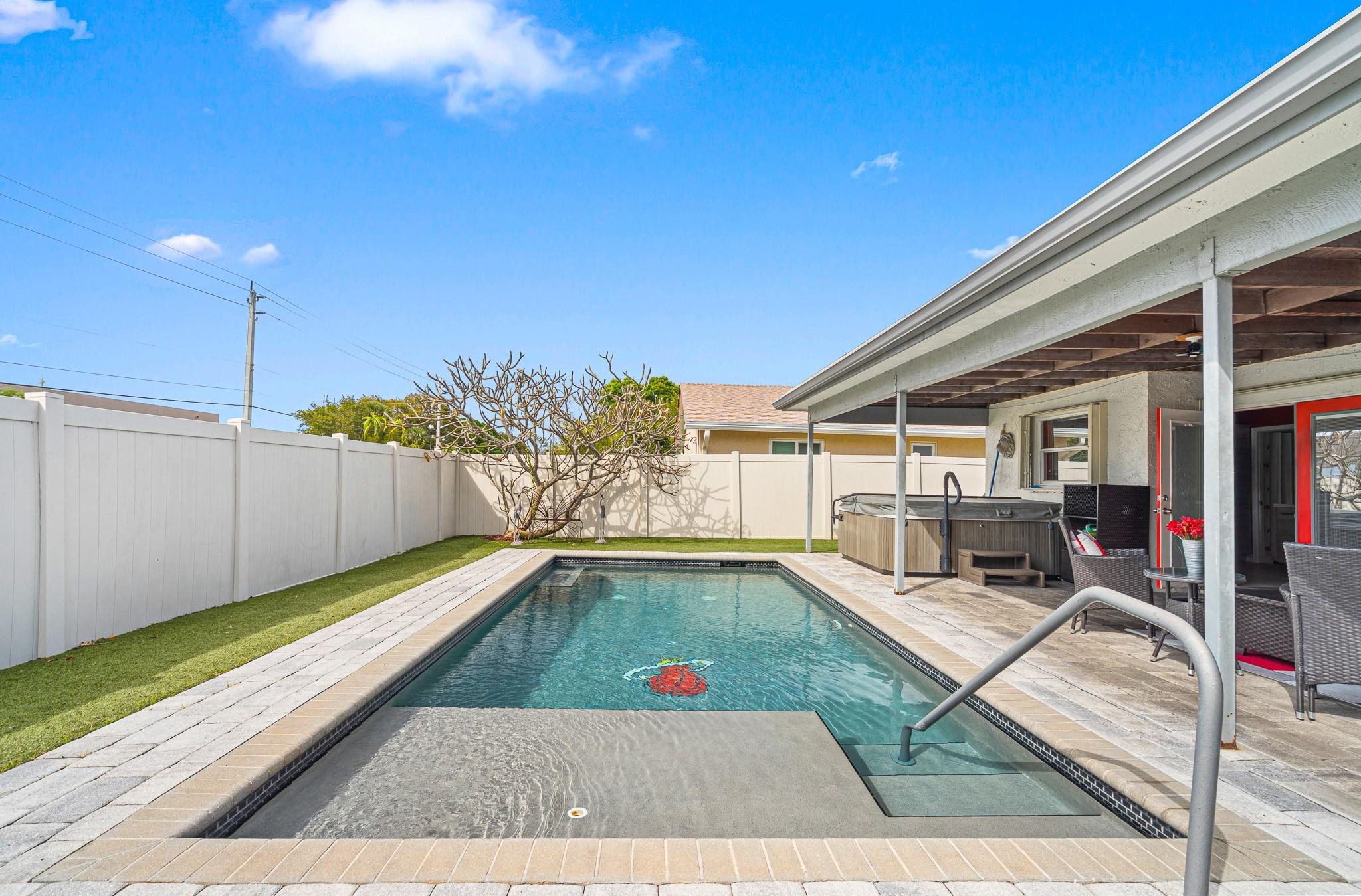 Crystal Heights 80-48 B - Residential