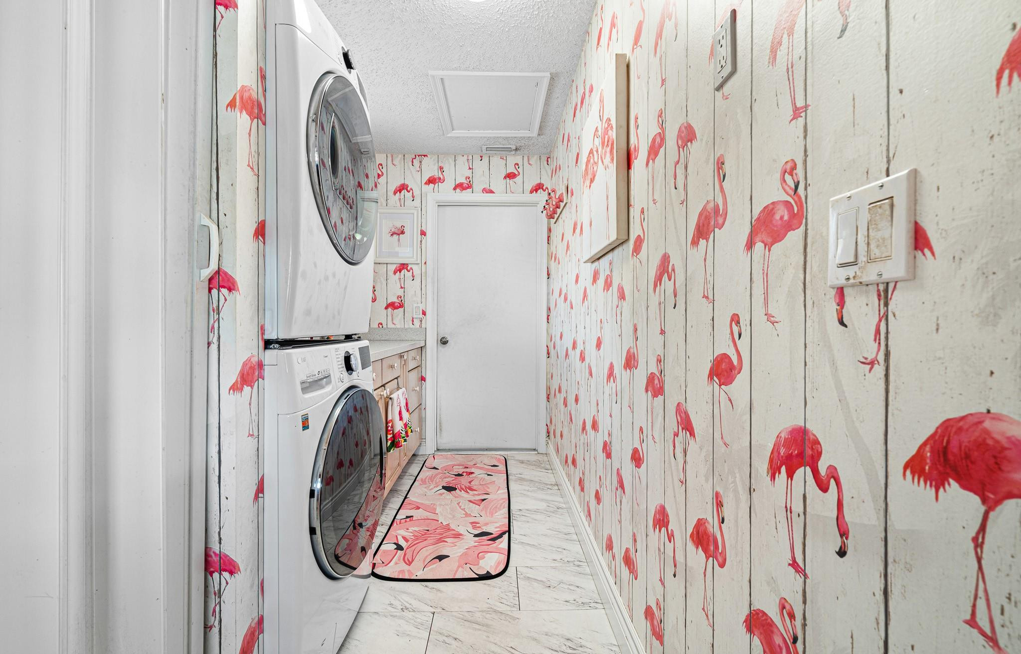 Crystal Heights 80-48 B - Residential