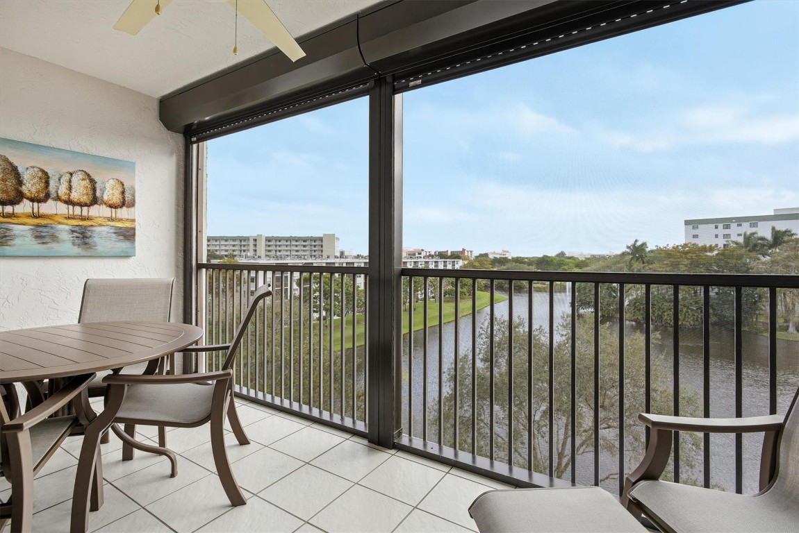 2238 N Cypress Bend Drive 608