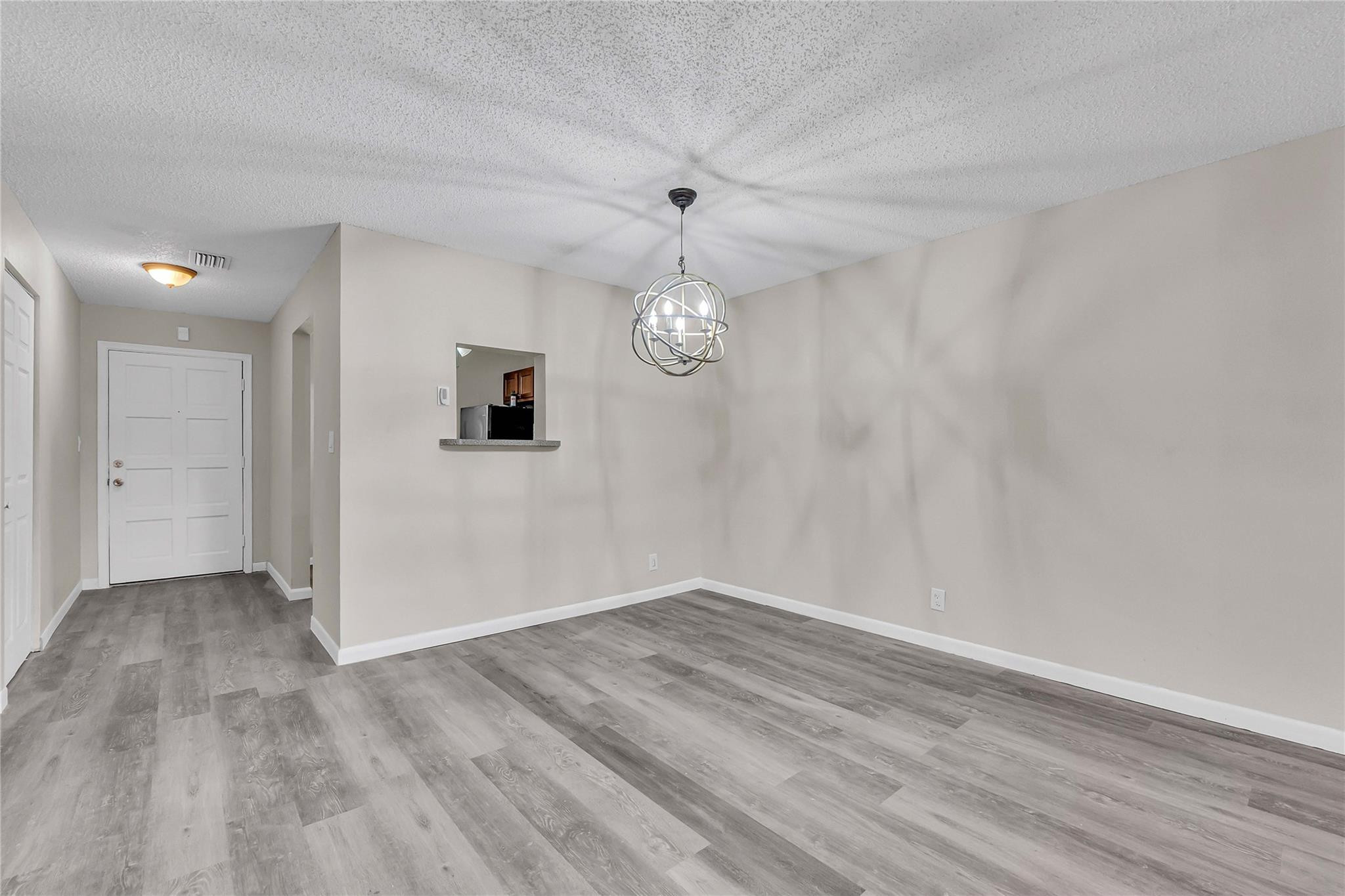 Woodbridge Condo - Residential